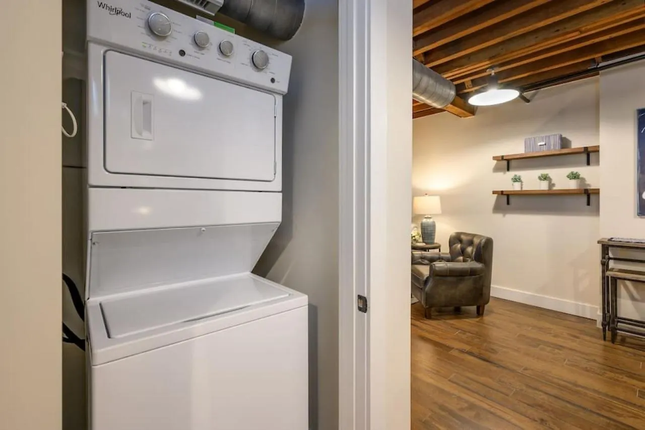 Regal Retreat In Nashville Pool Gym Free Parking