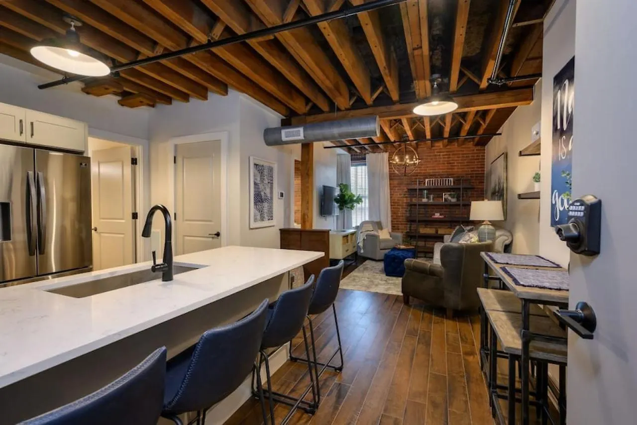 펜션 Regal Retreat In Nashville Pool Gym Free Parking